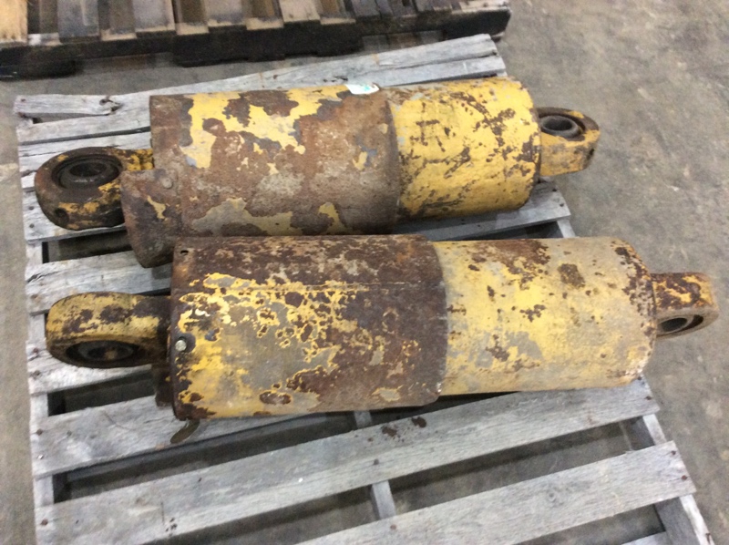 Caterpillar 769C 769C Rear Suspension GP Cylinder