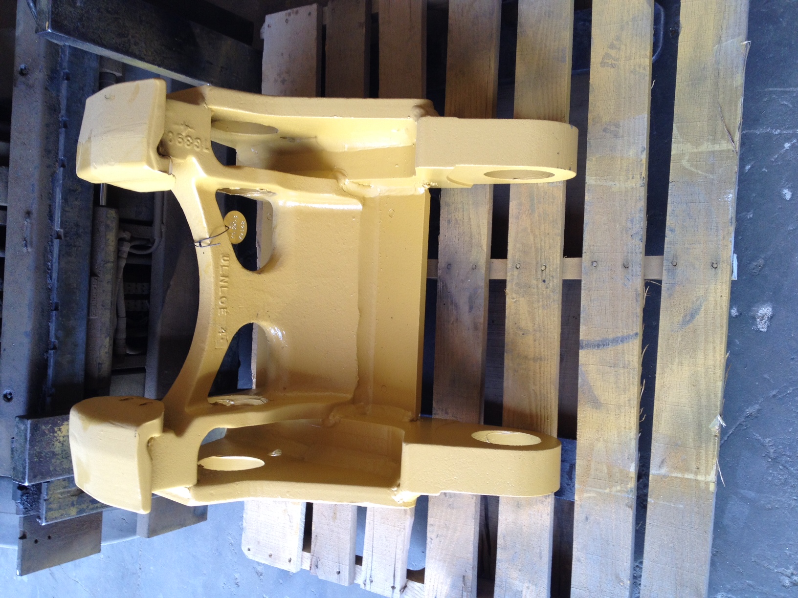 Caterpillar  D9L Middle Bogie - NO Minors