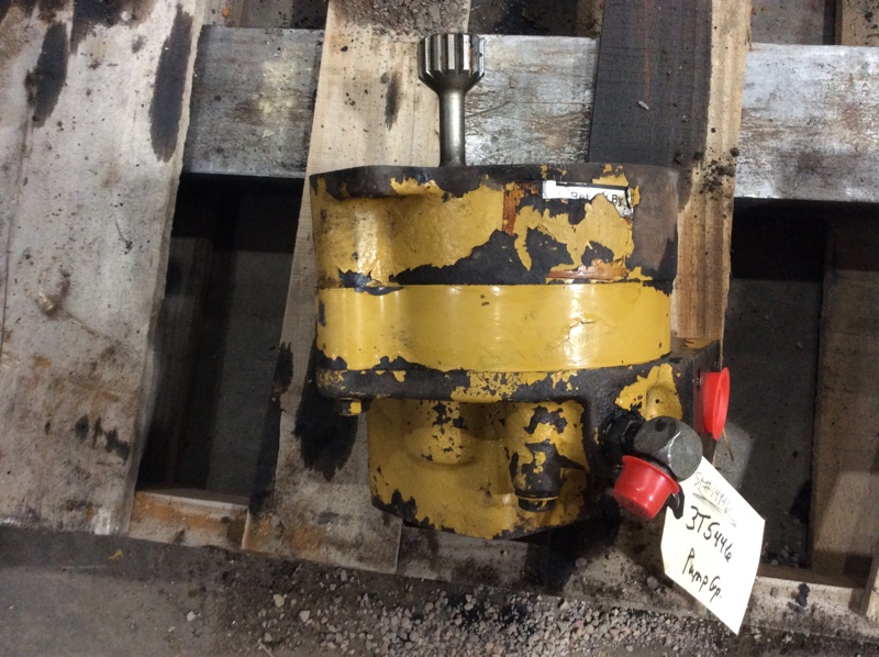 Caterpillar 988F 988F Pump GP - Trans