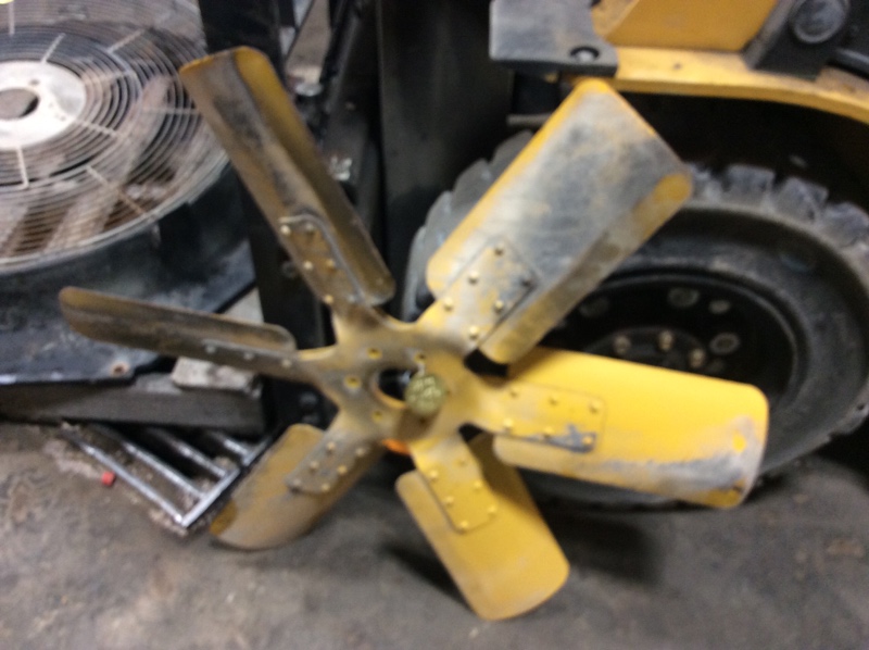 Caterpillar 740 740 Spider Fan