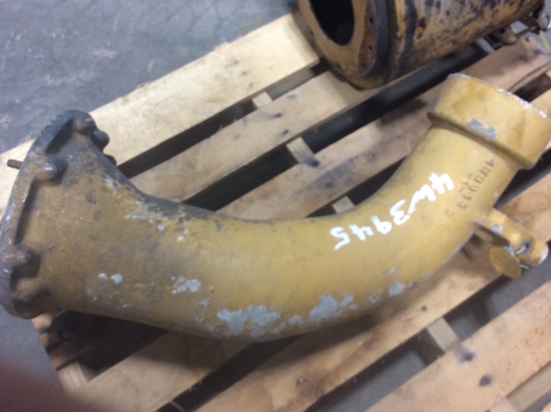 Caterpillar D8N Pipe