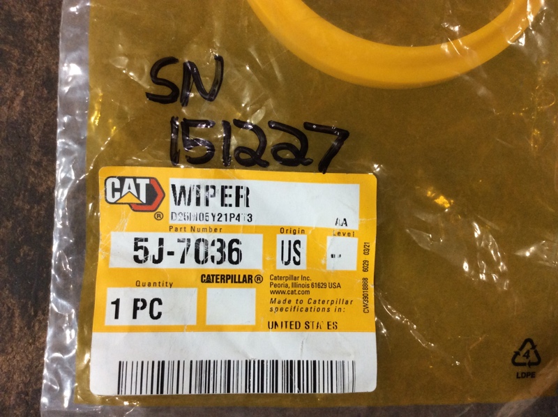 Caterpillar  Seal - Wiper