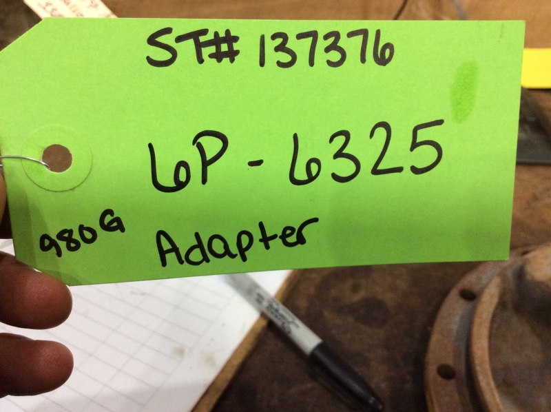 Caterpillar  Adapter