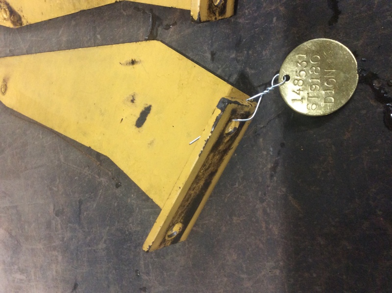 Caterpillar D10N D10N Bracket