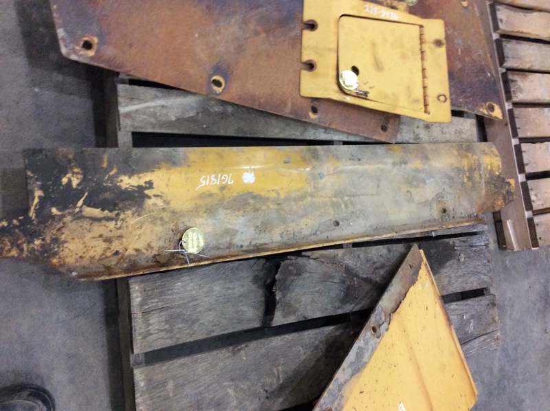 Caterpillar D10T D10T Plate