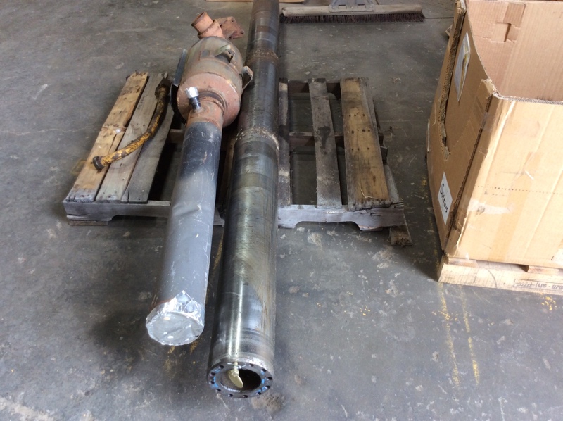 Caterpillar D7H D7H Pivot Shaft