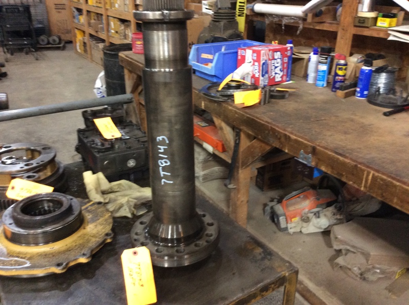   D8N Shaft