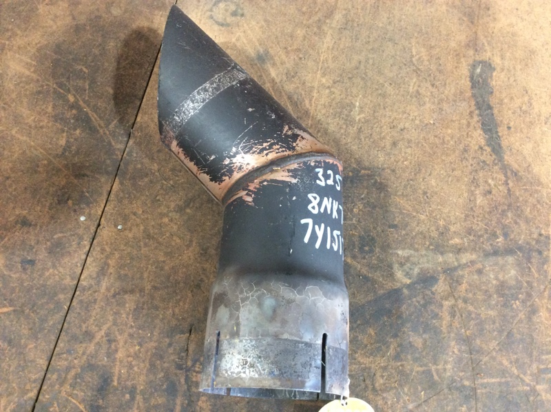 Caterpillar 325L 325L Pipe AS - Tail