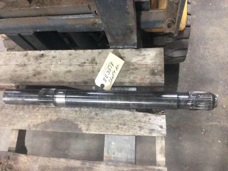 Caterpillar D8R II D8N/D8T Outer Axle - RH