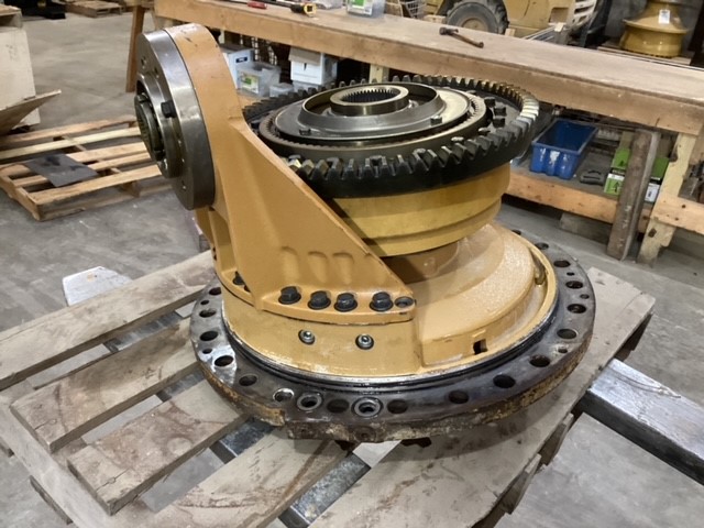 Caterpillar  D6R Brake & Diff Drive GP