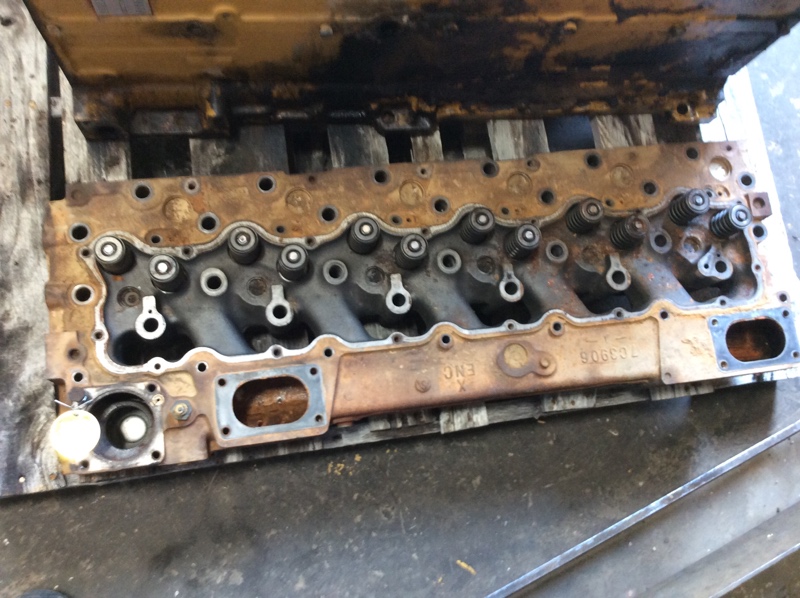 Caterpillar D7H D7H Cylinder Head