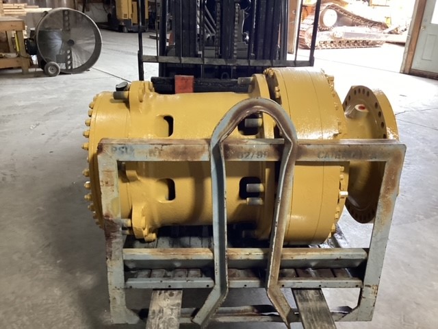 Caterpillar 773E 773B/773D/773E Rear Corner 24.00-35