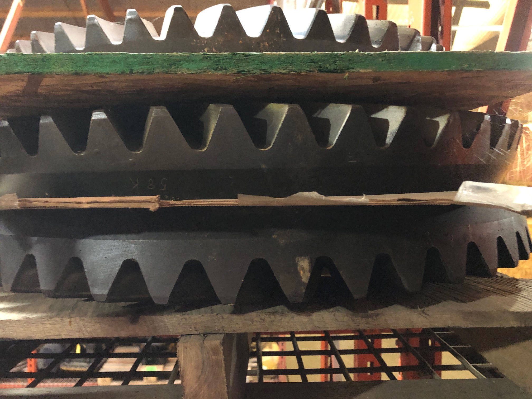 Caterpillar  Gear, Bevel