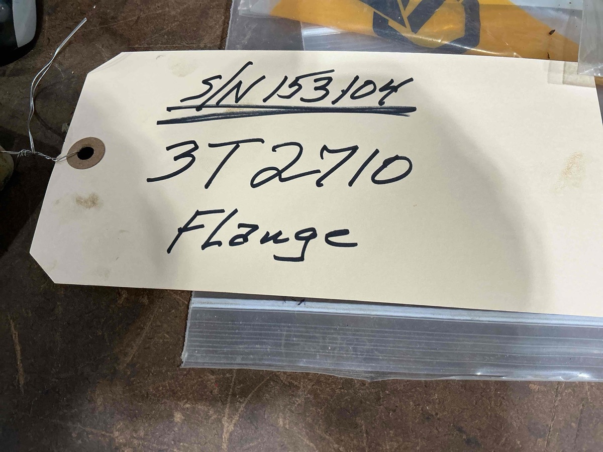 Caterpillar D9R D9R Flange