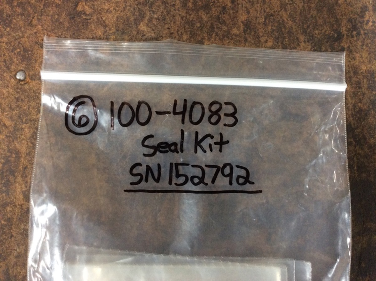Caterpillar  Seal Kit (solenoid Valve)