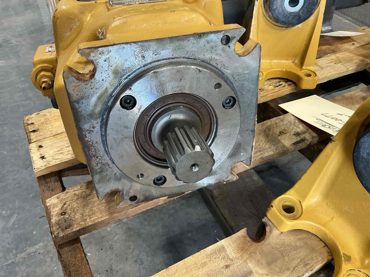 Caterpillar 962M 962M Pump GP - Piston