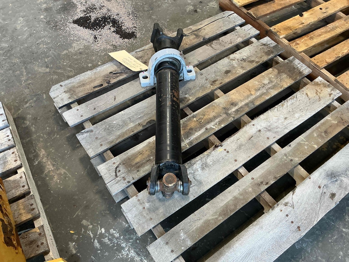 Caterpillar 962M 962M Drive Shaft  GP