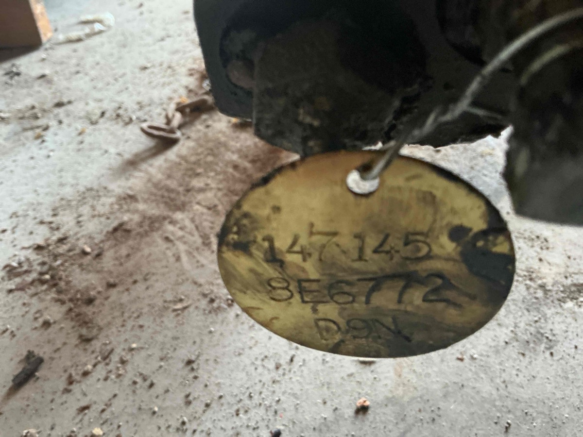 Caterpillar D9N, D9R Track Adjuster - LH
