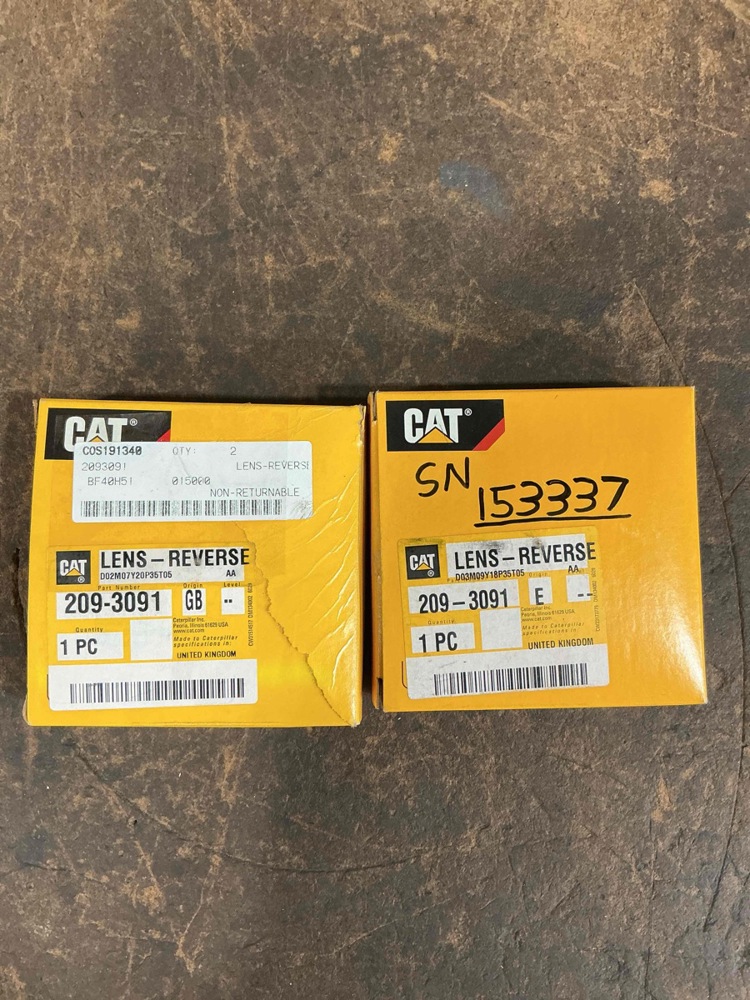 Caterpillar  Lens - White (reverse)