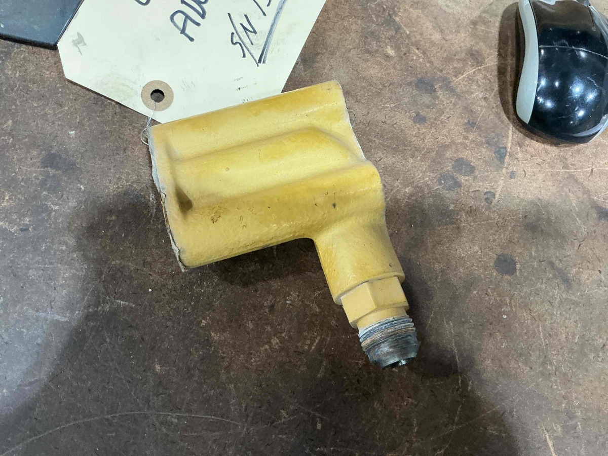 Caterpillar D11R D11R Adapter - Turbocharger Oil