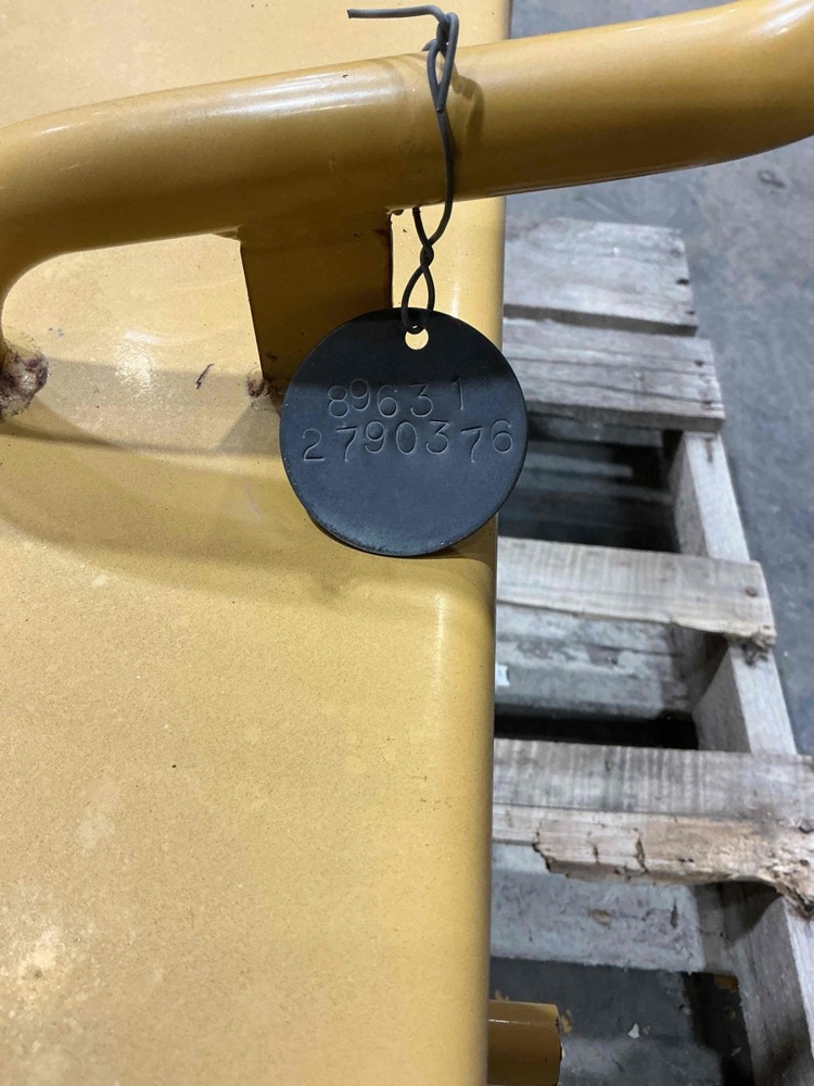 Caterpillar  Tank Assem - Coolant