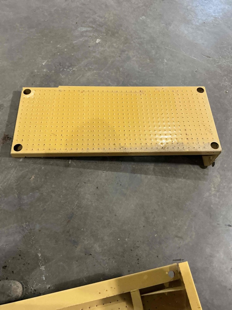 Caterpillar  Panel Assem