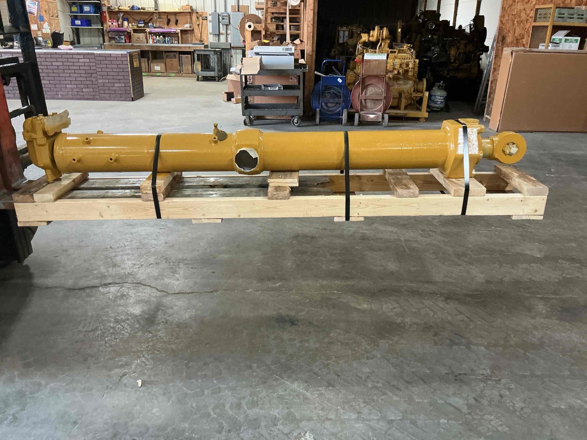 Caterpillar D10N D10N Lift Cyl