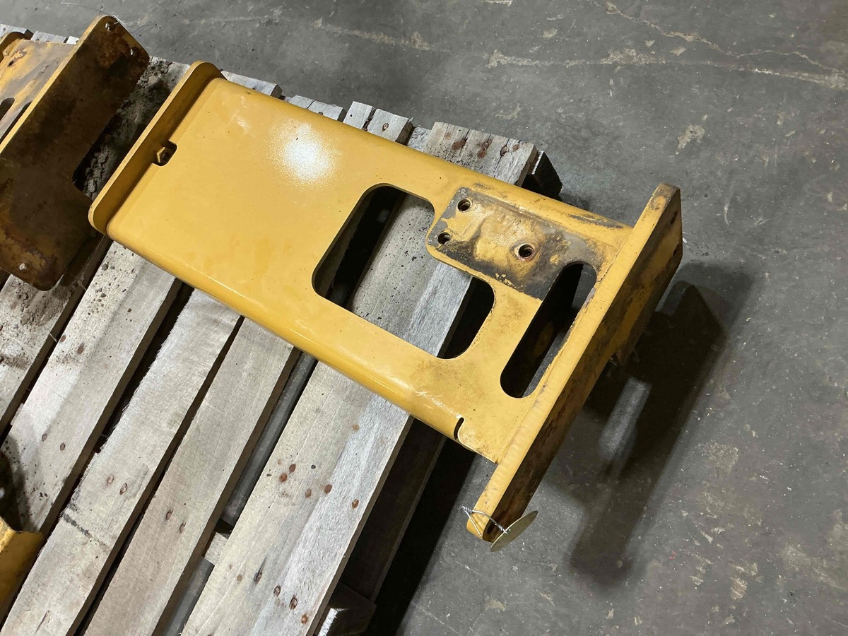 Caterpillar 930K 930K Plate AS