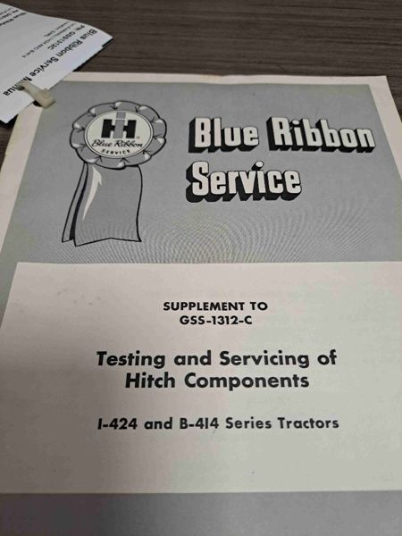 I.H./FARMALL I-424 And B-414 Blus Ribbon Service Manual
