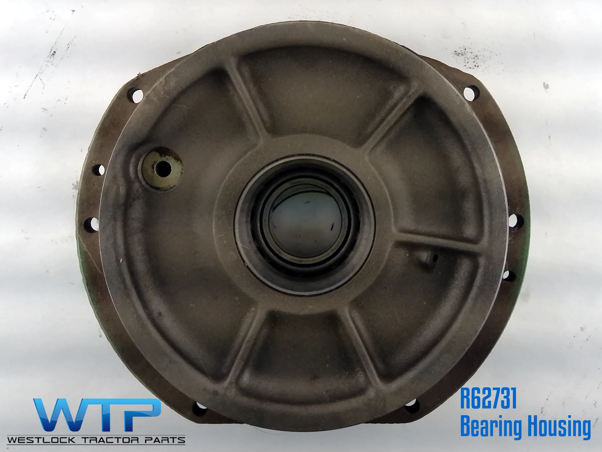 Deere 8640 Bearing Housing
