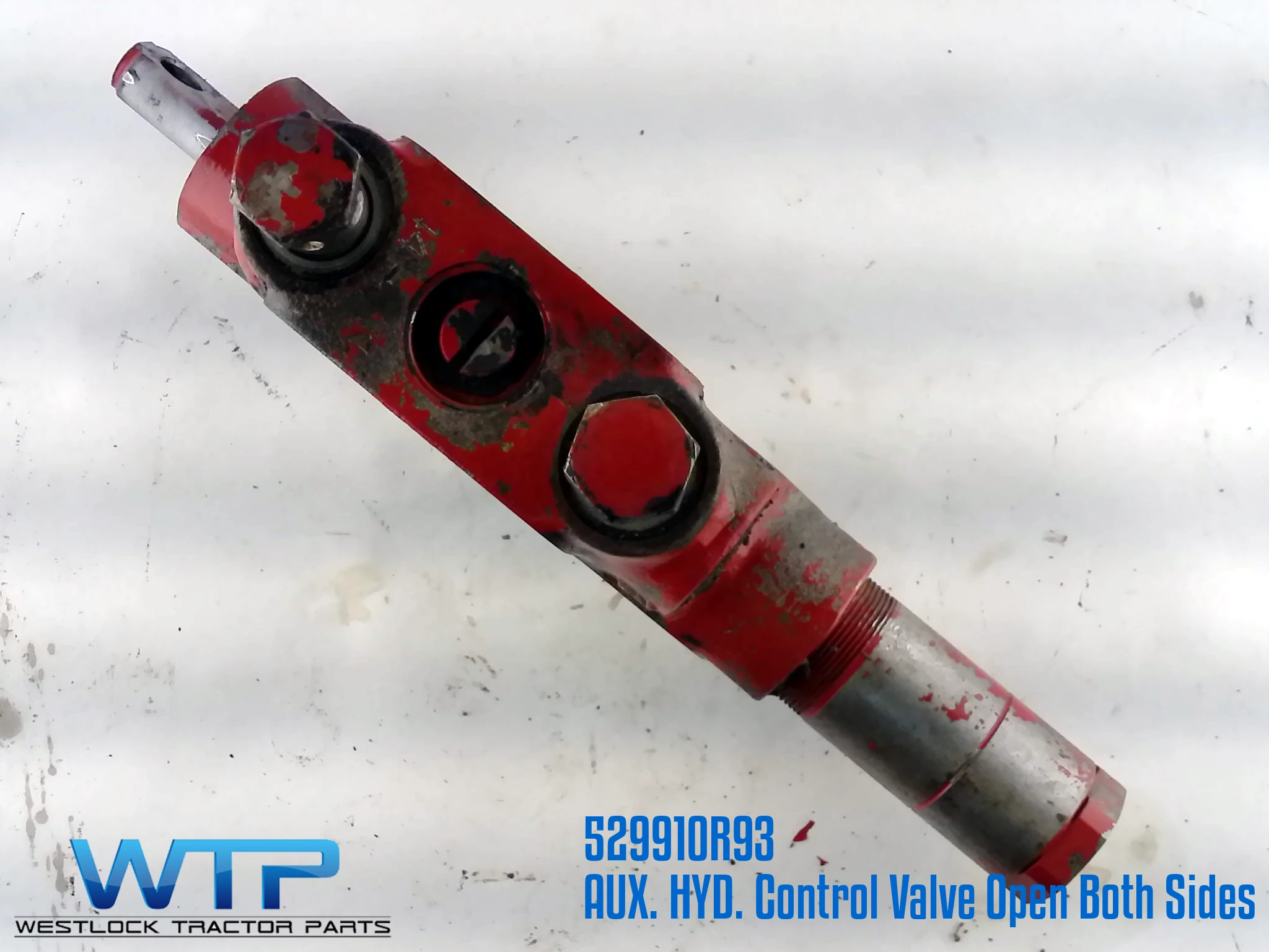 I.H./FARMALL 766 Aux. Hyd. Control Valve Open Both Sides