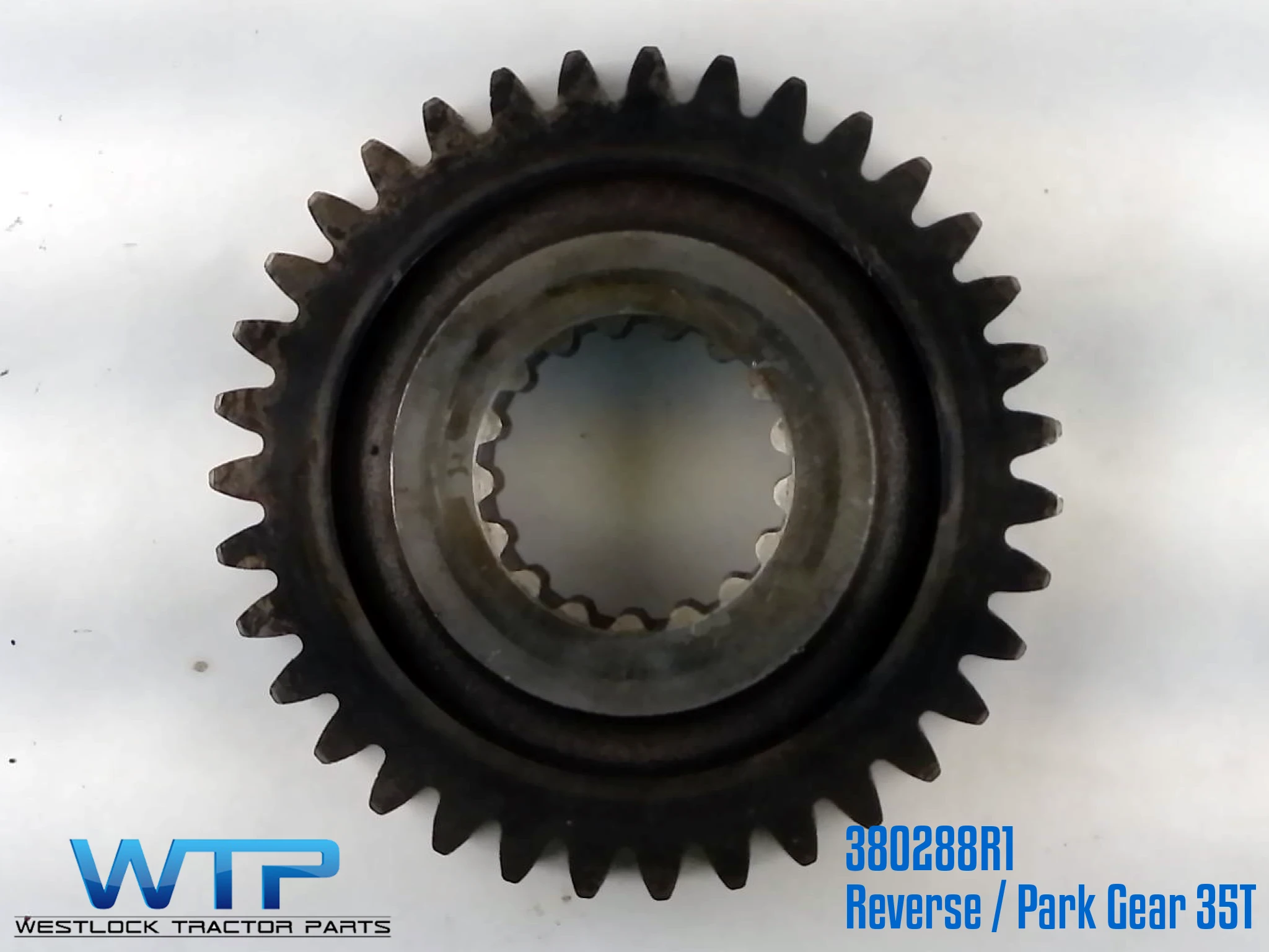I.H./FARMALL 1566, 1466 Reverse / Park Gear 35T