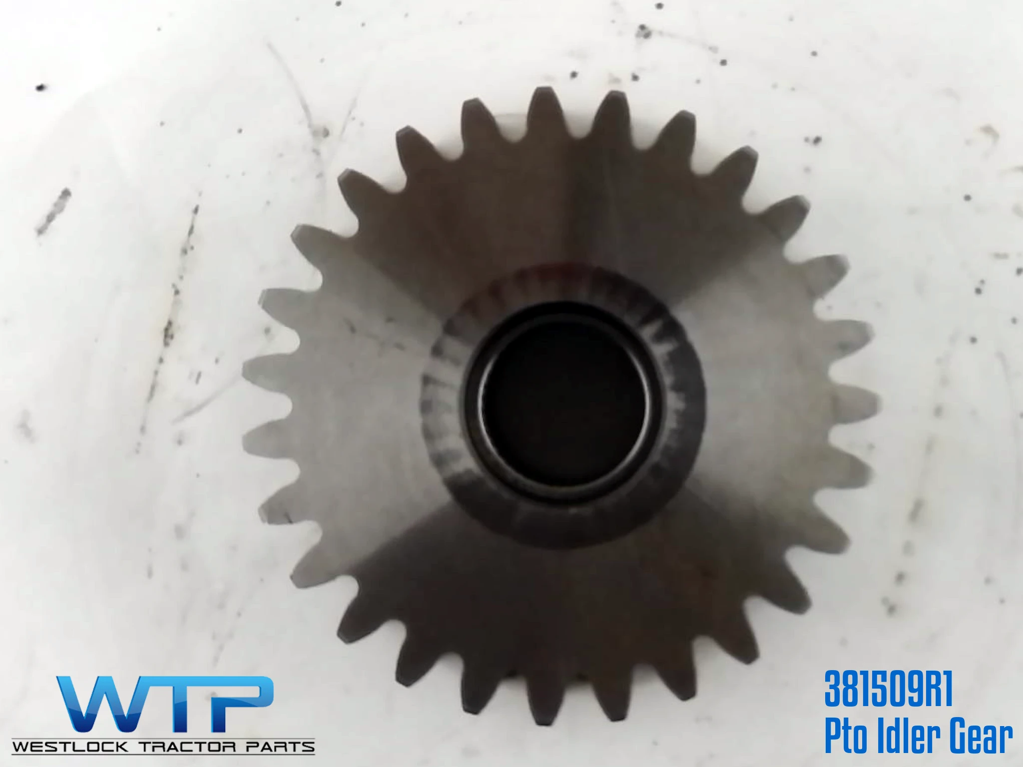 I.H./FARMALL 886 Pto Idler Gear