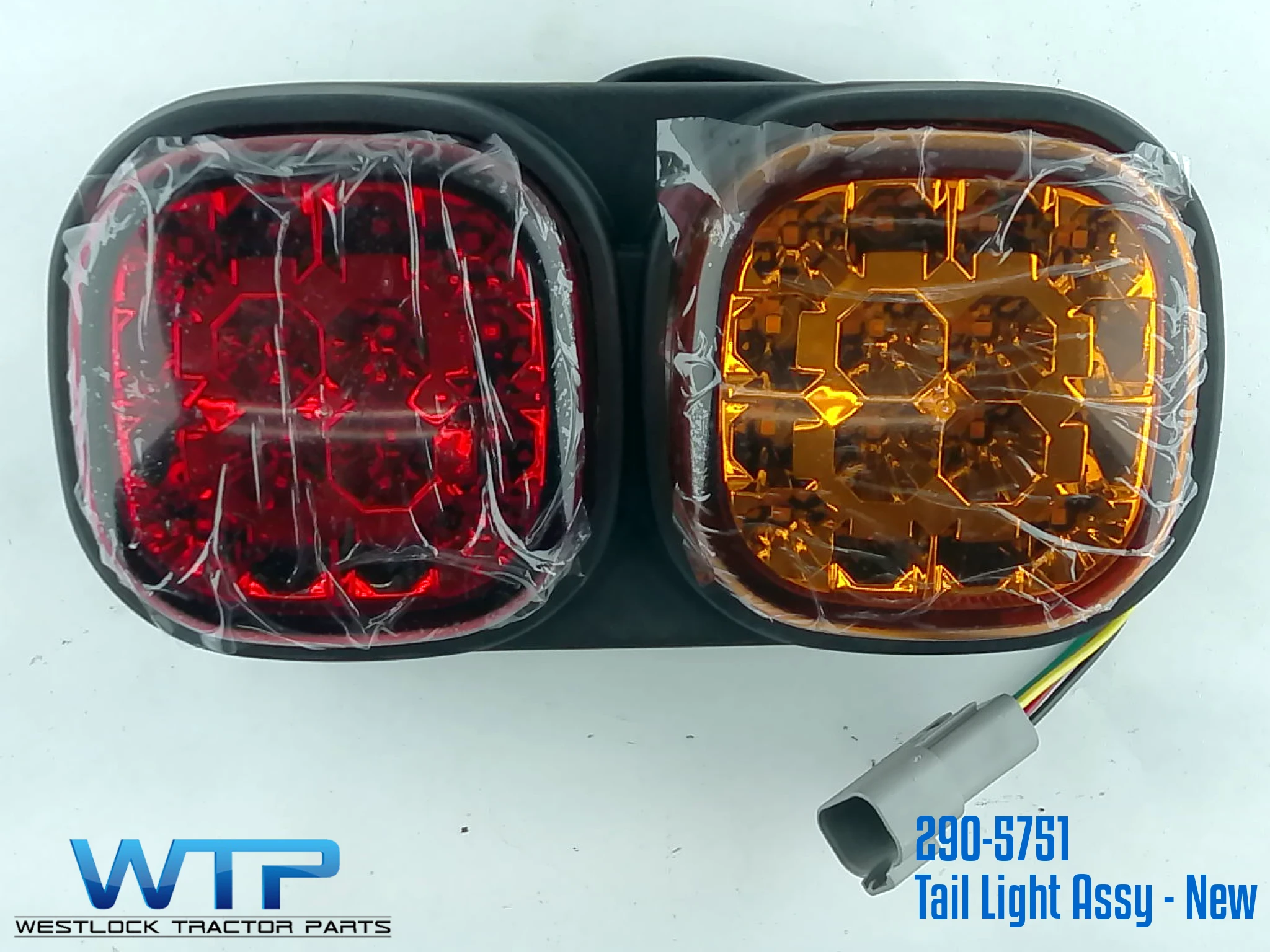 Caterpillar 735B, 735C, 740GC, 740B, 740C, 745C, 745, 740, 725, 730, 725C, 730C Tail Light Assy - New