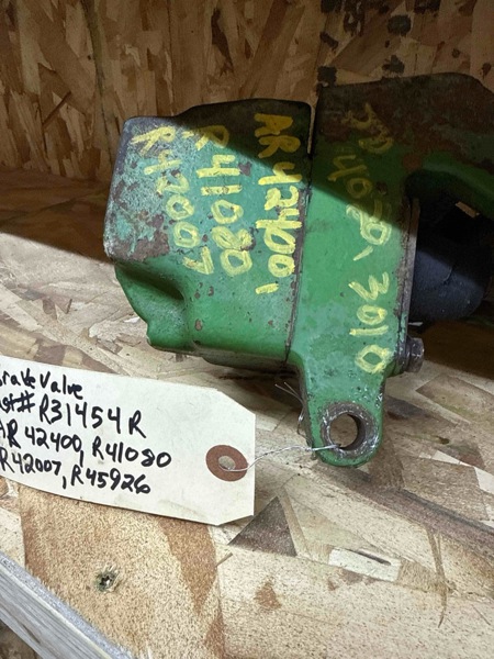 Deere 4010, 2510, 2520, 3010, 3020, 4000, 4020, 4320, 4520, 4620, 5010, 5020, 6030, 7020, 7520, 500, 600, 700, 510B, 570, 570A 