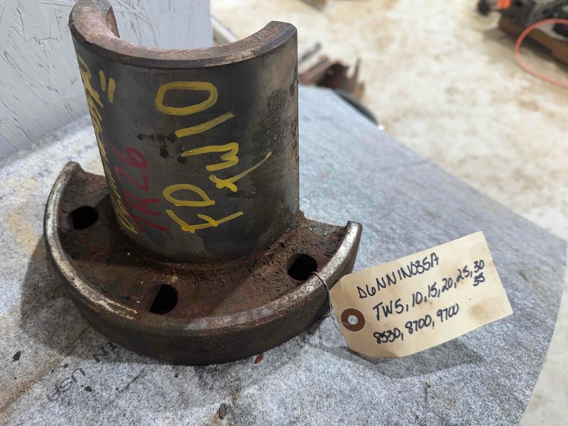 Ford/Nholland TW10, TW15, TW20, TW25, TW30, TW35, 8830, 8000, 8530, 8630, 8700, 8730, 9000, 9700, TW5 Hub