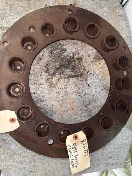 Deere 4840, 4230, 4430, 4630, 4040, 4240, 4440, 4640 Torsional Dampner Cover