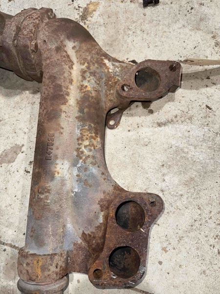 Deere 4020, 6600, 6620 Exhaust Manifold