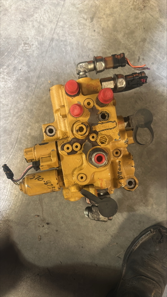 Caterpillar  Valve Gp-chr