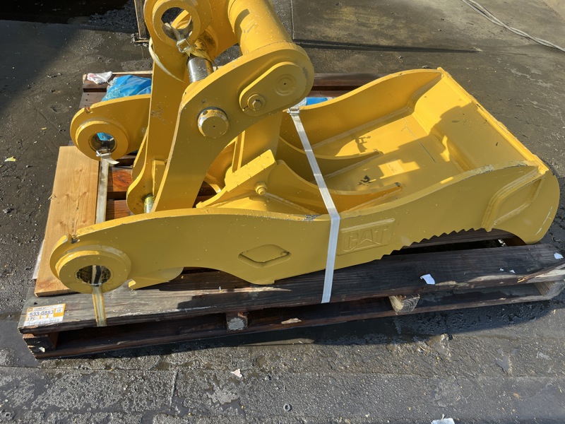 Caterpillar 320, 325 Thumb GP