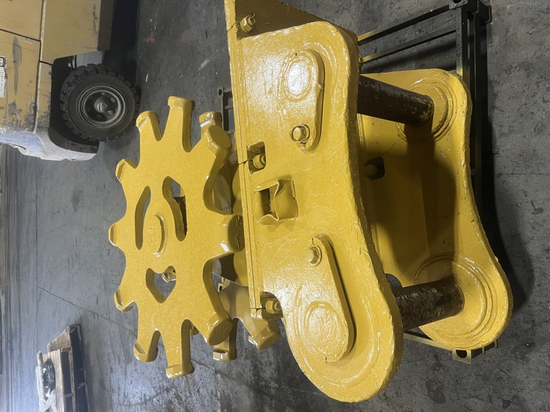 Caterpillar 349, 352 349 Compaction Wheel