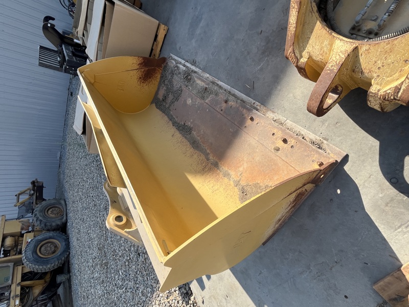 Caterpillar 914K, 910, 910K, 910M, 914, 914M, 918M, 920, 920K Bucket-gp 2 CU YD
