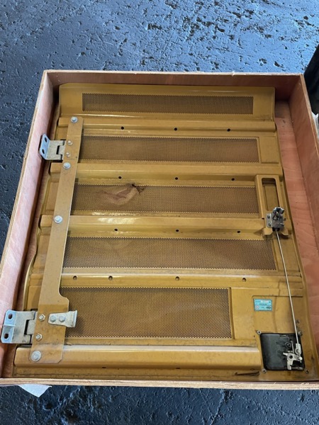 Caterpillar 320, 323 Door GP