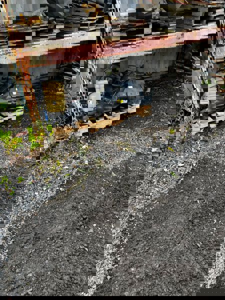 Caterpillar 938K Coolant Tank