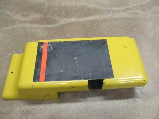 Caterpillar 930G RH Panel