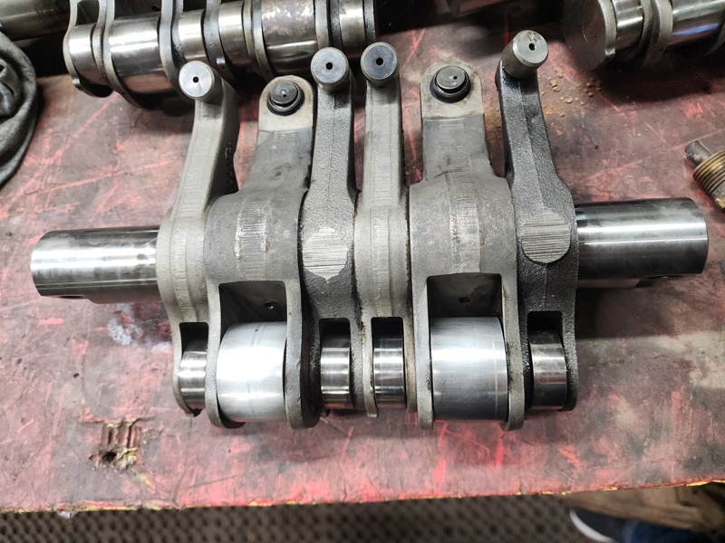 Caterpillar D400E II Rocker Arm GP