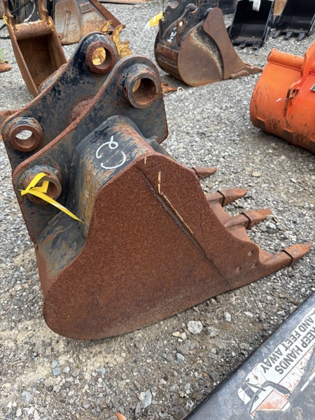 CAT BKT304CCR22 part 4