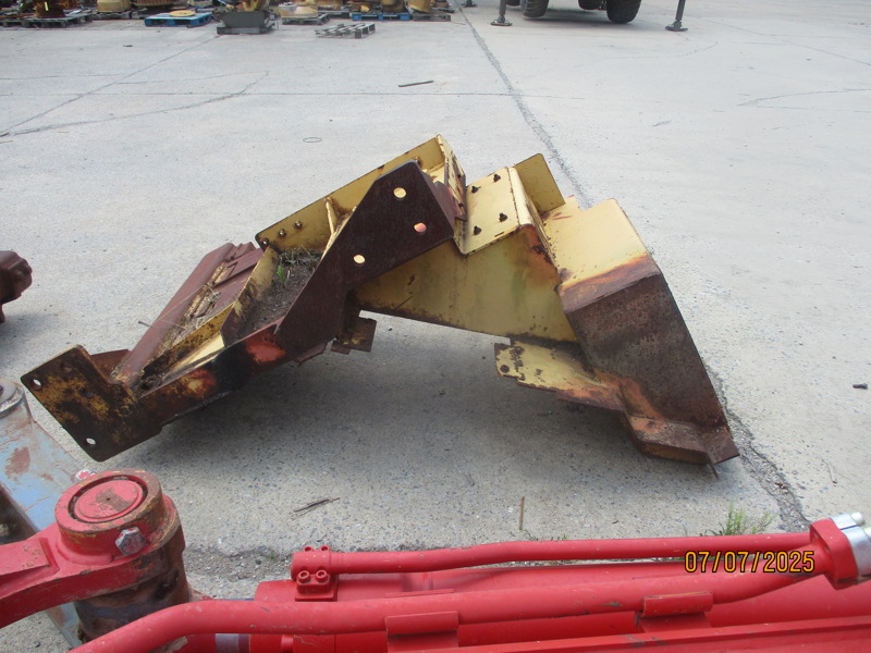 Caterpillar 826G II Support AS ( RH )