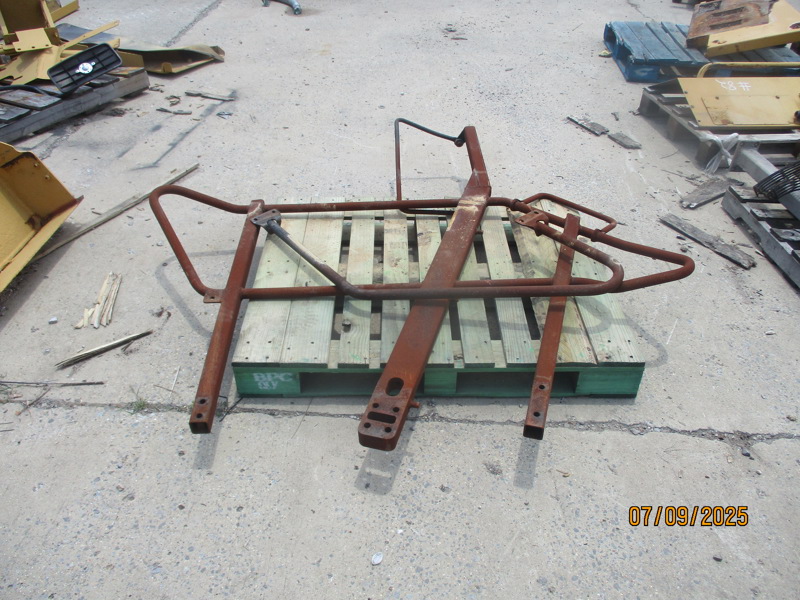 Caterpillar 740B Handrail AS ( LH )