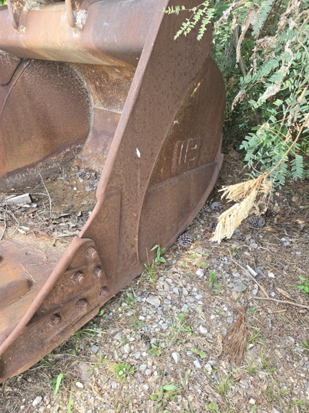 Werk-brau  54" Bucket